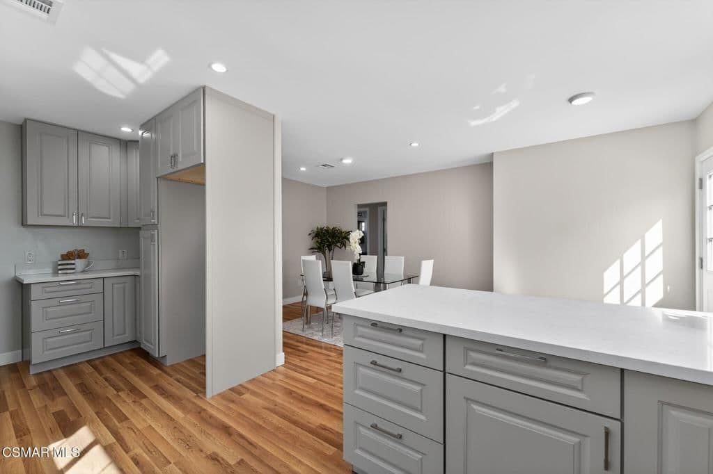 Residential in Los Angeles — Photos 13