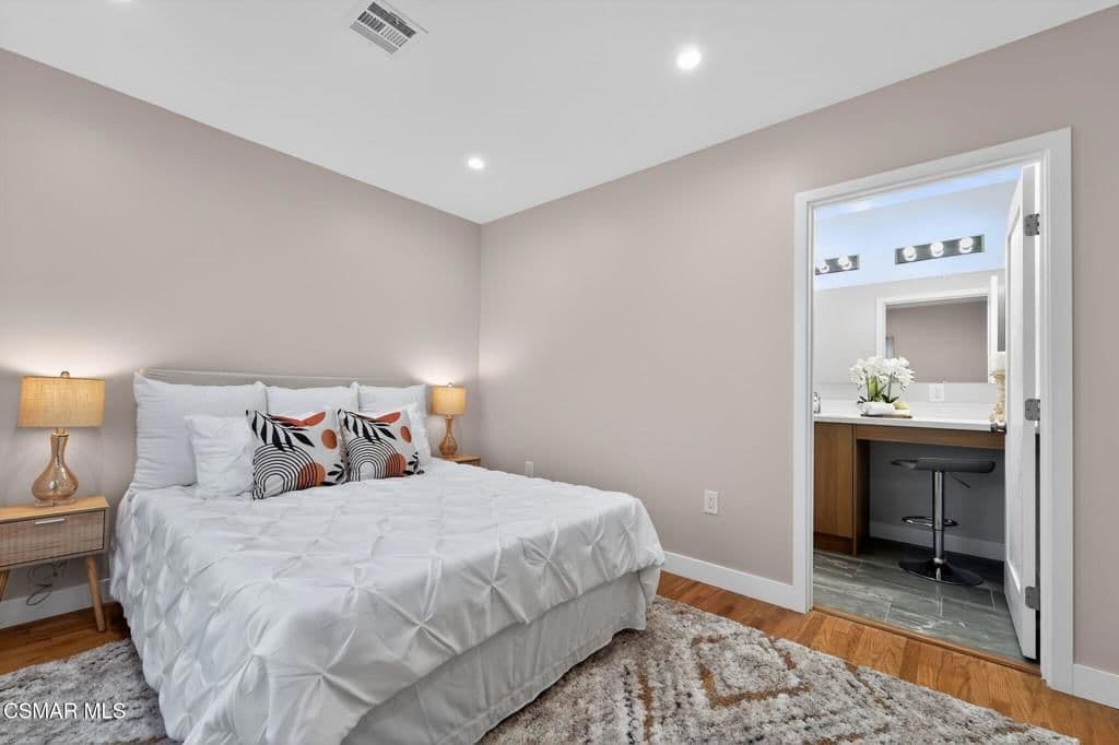 Residential in Los Angeles — Photos 19