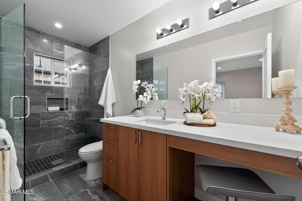 Residential in Los Angeles — Photos 21