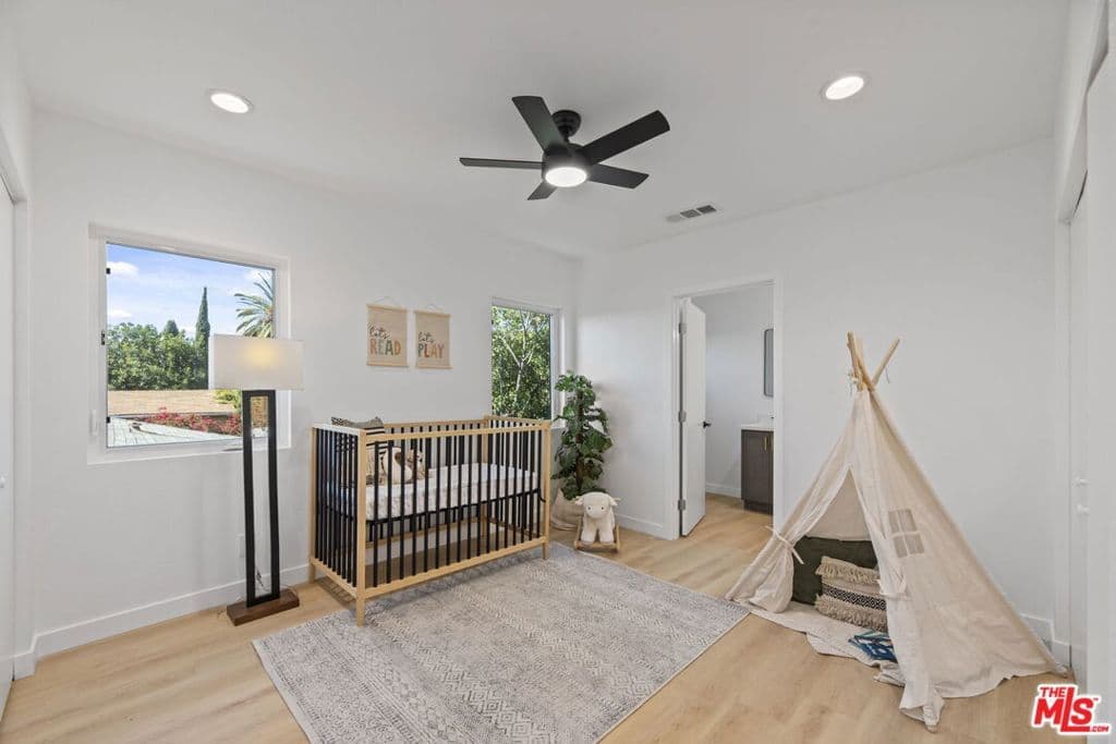Residential in Los Angeles — Photos 13