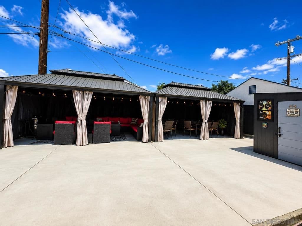Residential in Los Angeles — Photos 6
