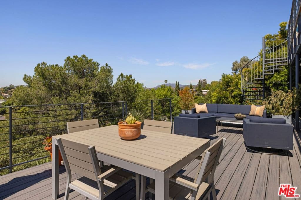 Residential in Los Angeles — Photos 30