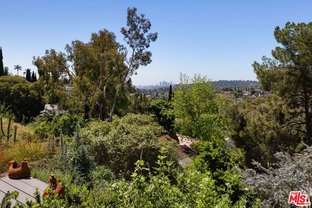 Residential in Los Angeles — Photos 33