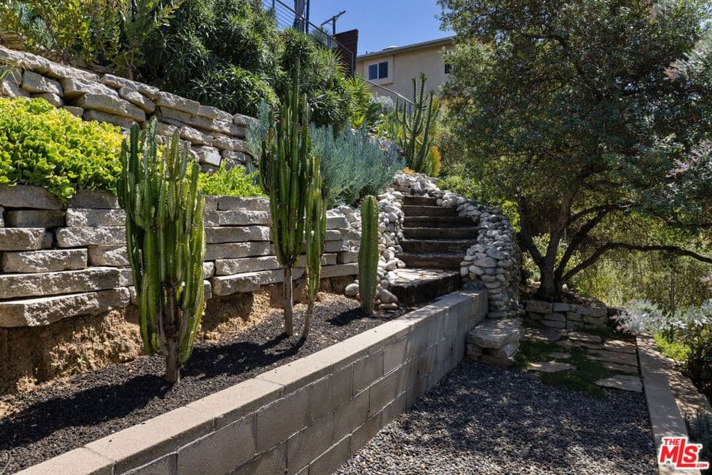 Residential in Los Angeles — Photos 34