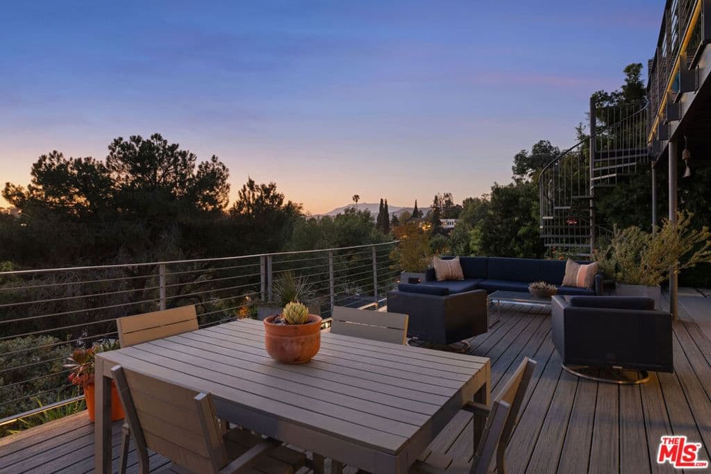 Residential in Los Angeles — Photos 4