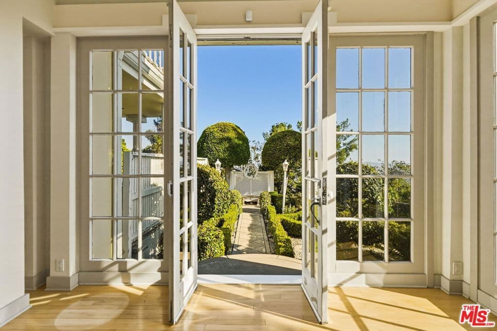 Residential in Los Angeles — Photos 11