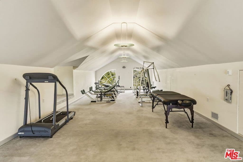 Residential in Los Angeles — Photos 24