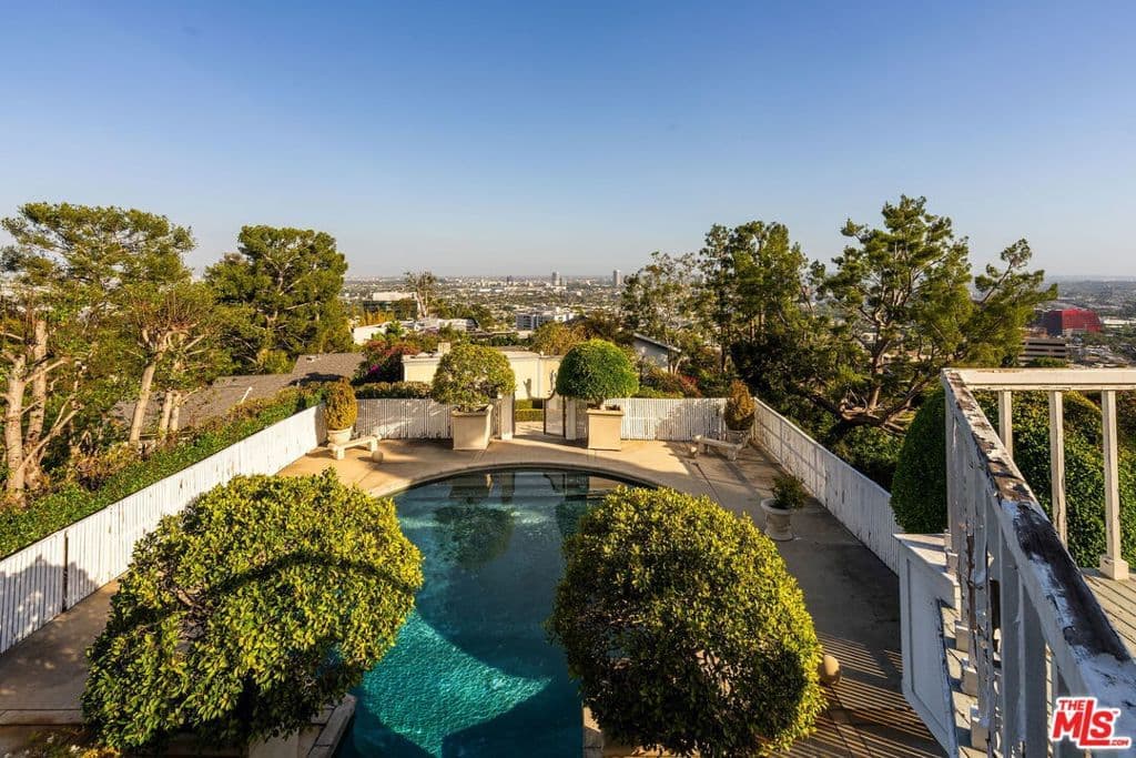 Residential in Los Angeles — Photos 31