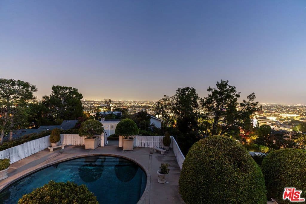 Residential in Los Angeles — Photos 41