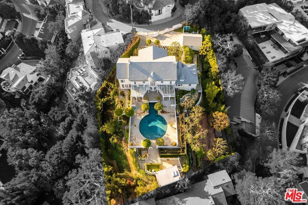 Residential in Los Angeles — Photos 48