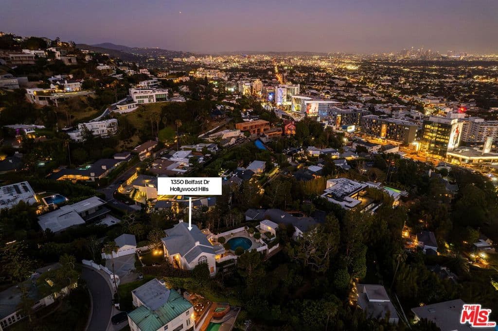 Residential in Los Angeles — Photos 58