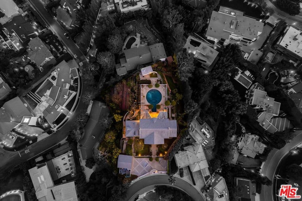 Residential in Los Angeles — Photos 60