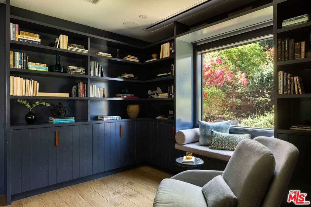 Residential in Los Angeles — Photos 15