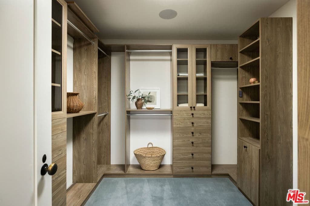 Residential in Los Angeles — Photos 25