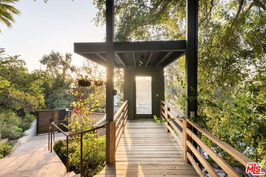 Residential in Los Angeles — Photos 45