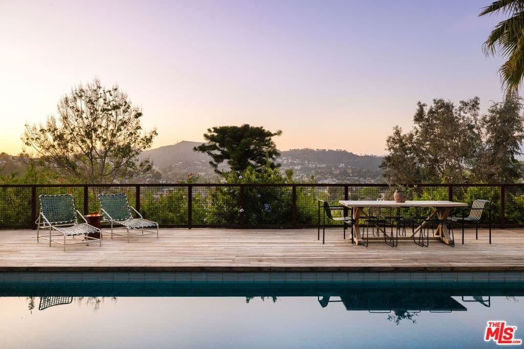 Residential in Los Angeles — Photos 49