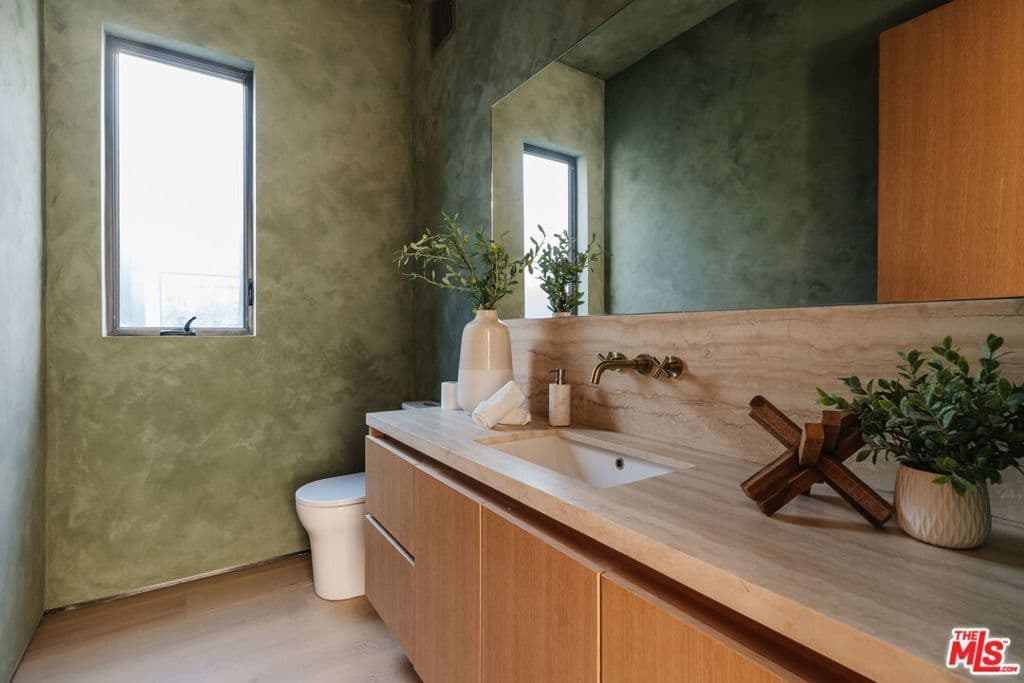 Residential in Los Angeles — Photos 13