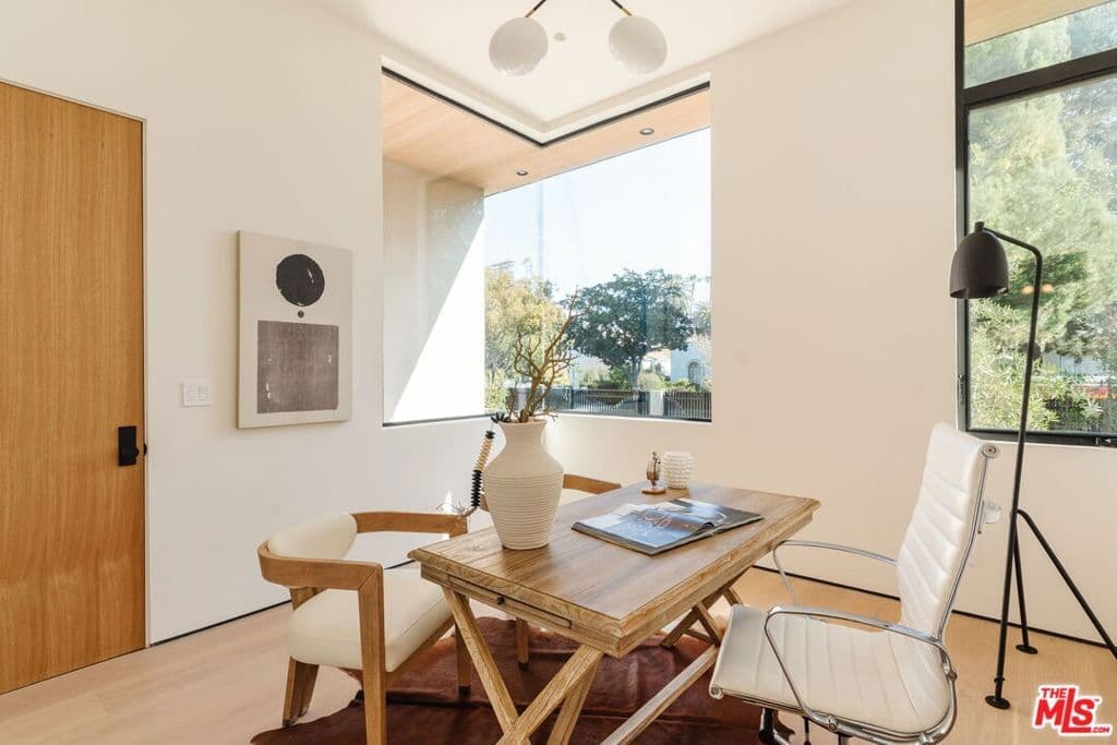 Residential in Los Angeles — Photos 15