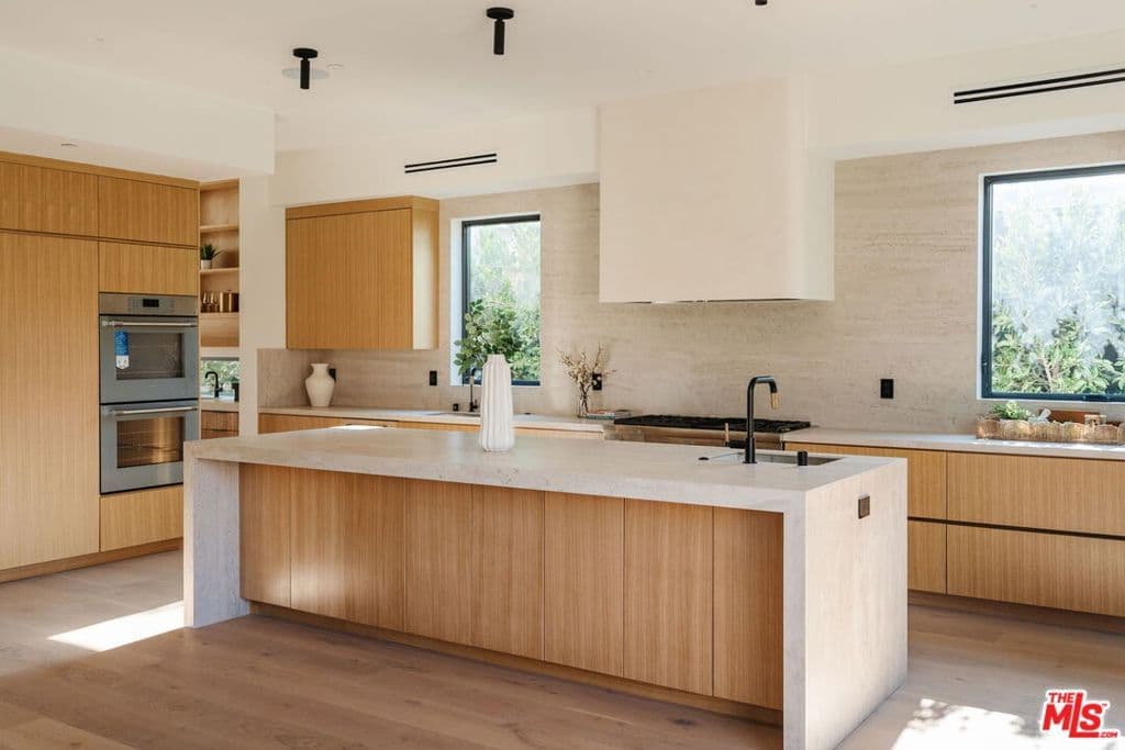 Residential in Los Angeles — Photos 28