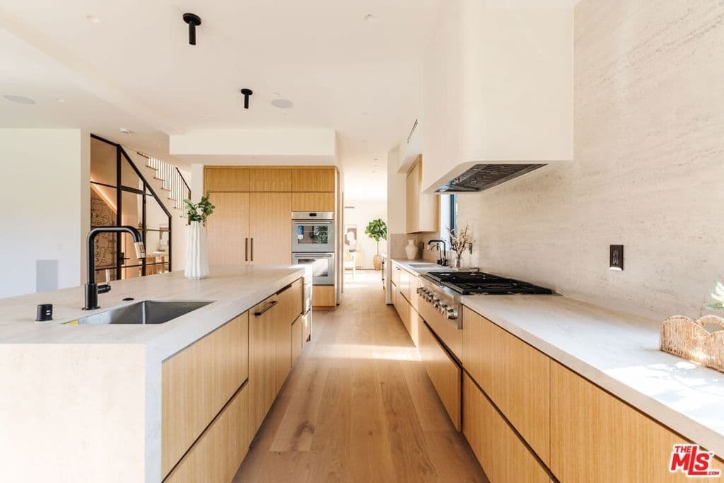 Residential in Los Angeles — Photos 31