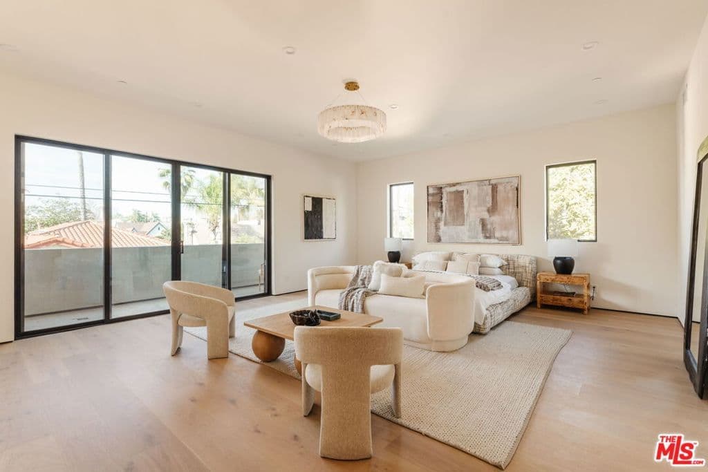 Residential in Los Angeles — Photos 34