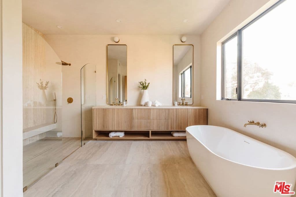 Residential in Los Angeles — Photos 37