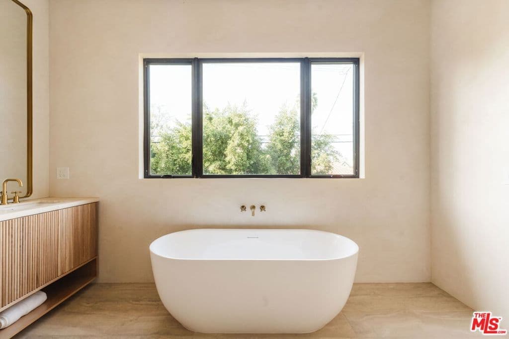 Residential in Los Angeles — Photos 40