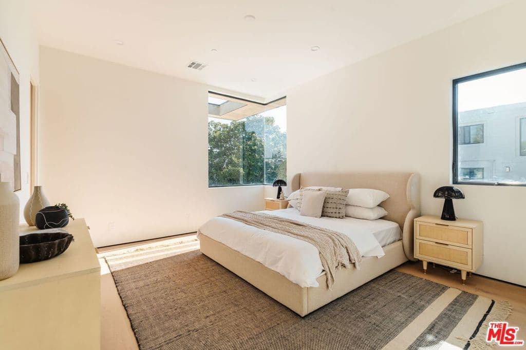 Residential in Los Angeles — Photos 43