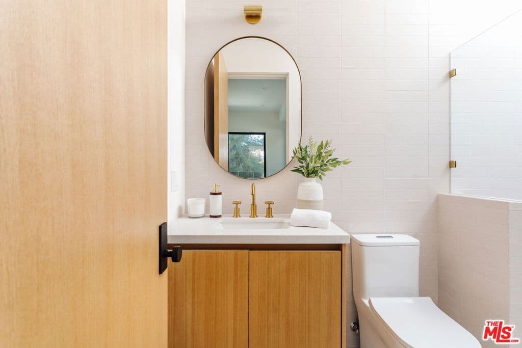 Residential in Los Angeles — Photos 48