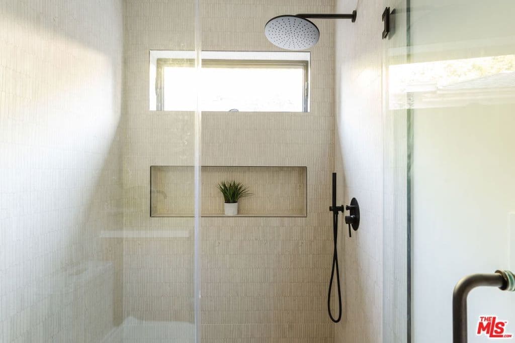 Residential in Los Angeles — Photos 54