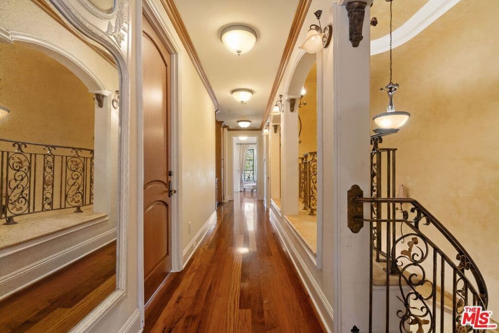 Residential in Los Angeles — Photos 17