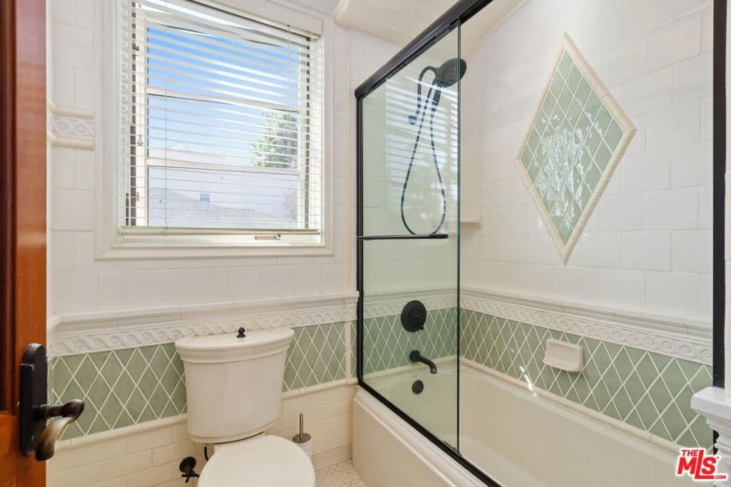 Residential in Los Angeles — Photos 25