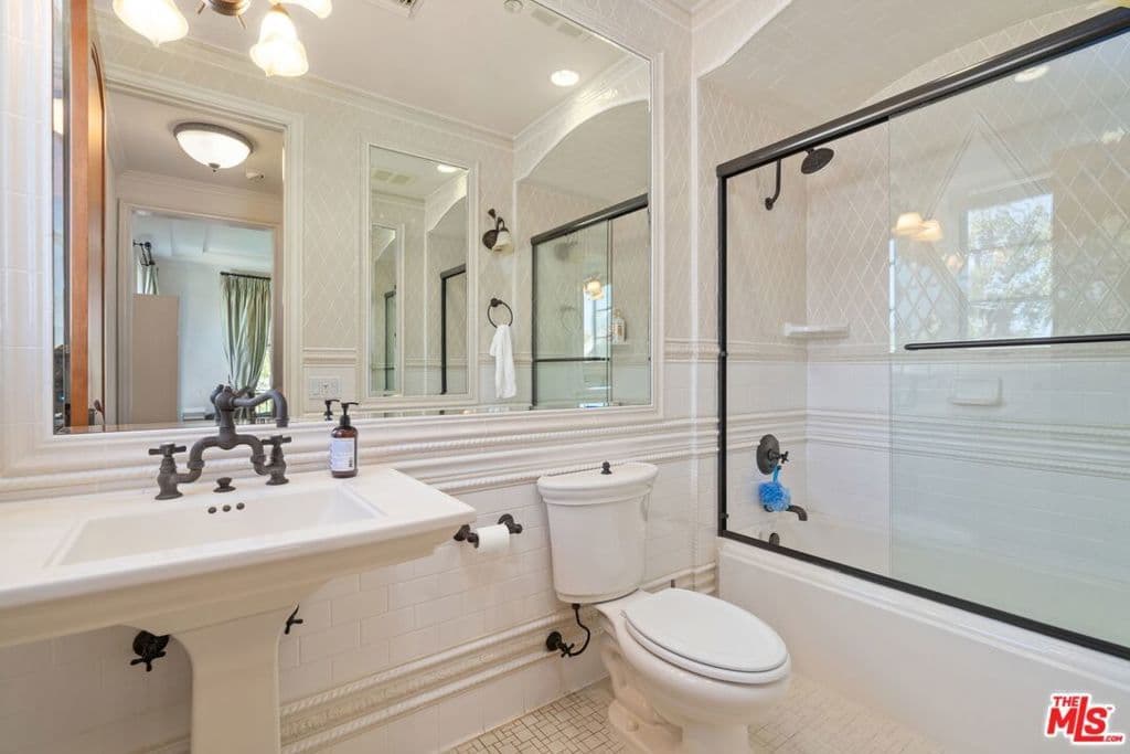 Residential in Los Angeles — Photos 28