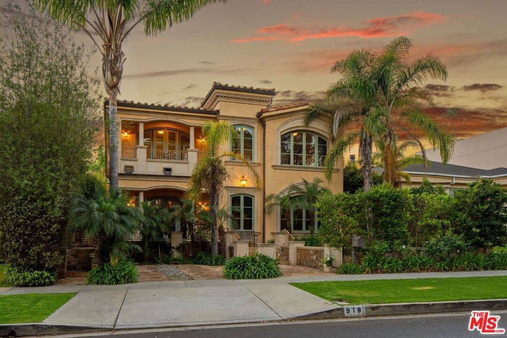 Residential in Los Angeles — Photos 36