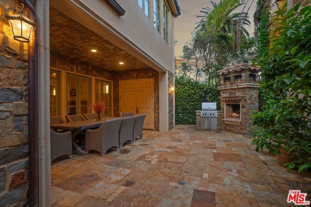 Residential in Los Angeles — Photos 37