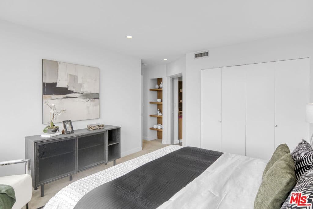 Residential in Los Angeles — Photos 18