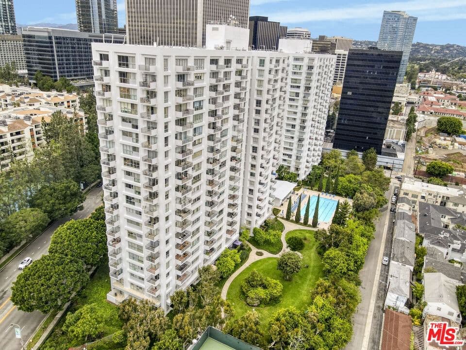 Residential in Los Angeles — Photos 3