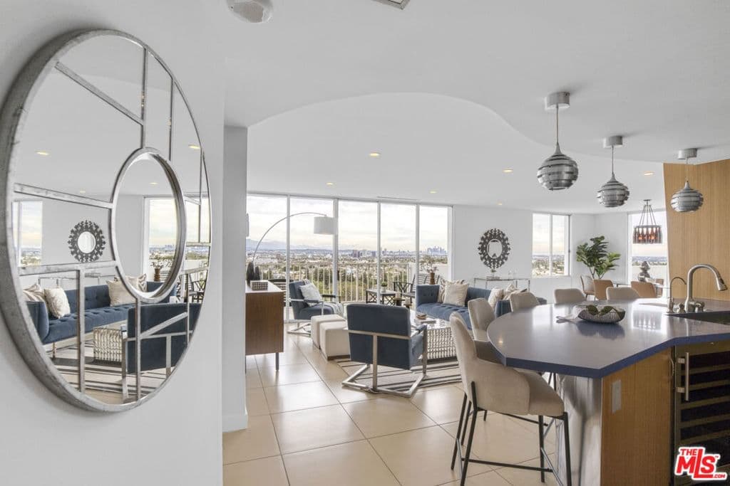 Residential in Los Angeles — Photos 4