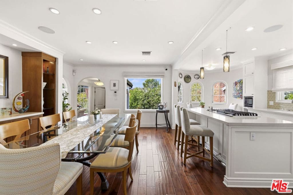 Residential in Los Angeles — Photos 12