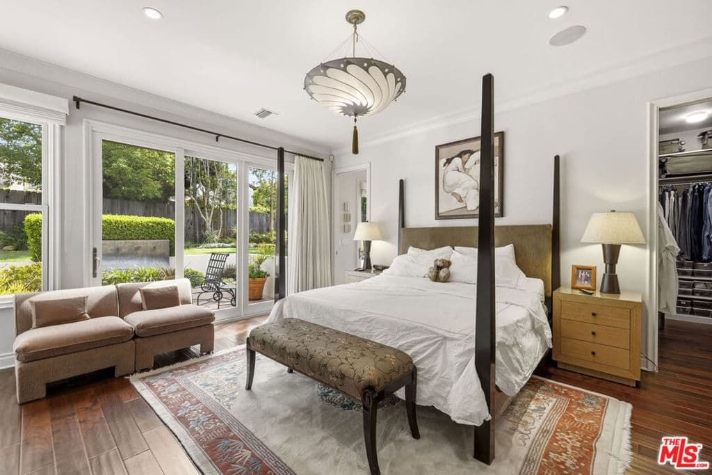 Residential in Los Angeles — Photos 17