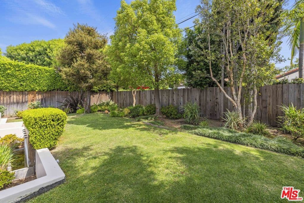 Residential in Los Angeles — Photos 31