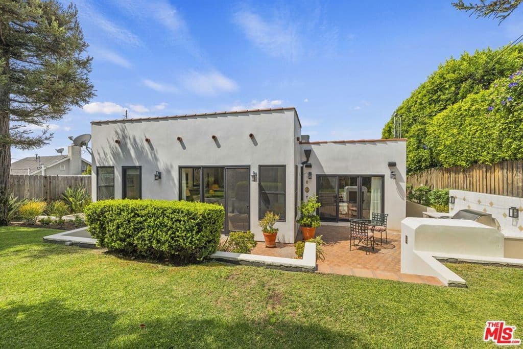 Residential in Los Angeles — Photos 33