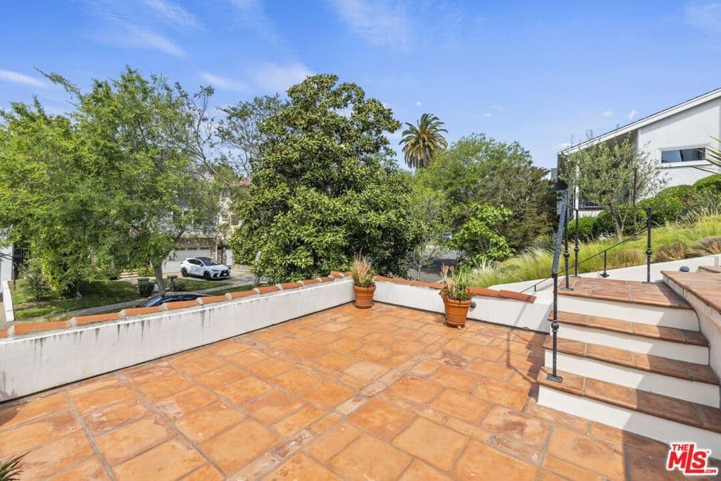 Residential in Los Angeles — Photos 35