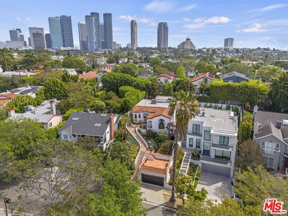 Residential in Los Angeles — Photos 36