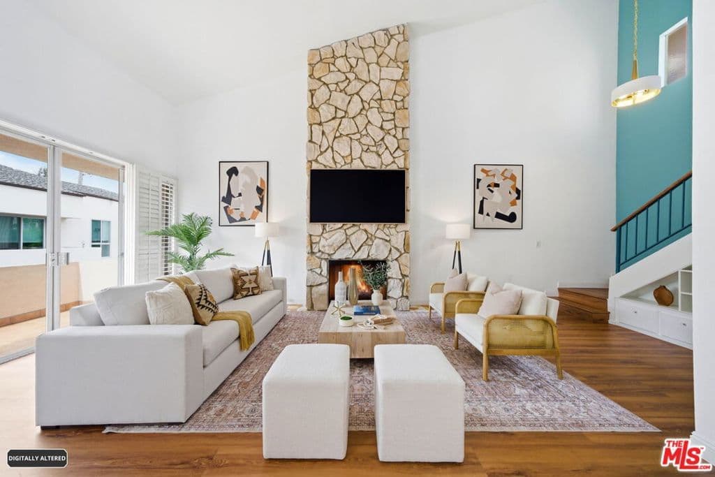 Residential in Los Angeles — Photos 1