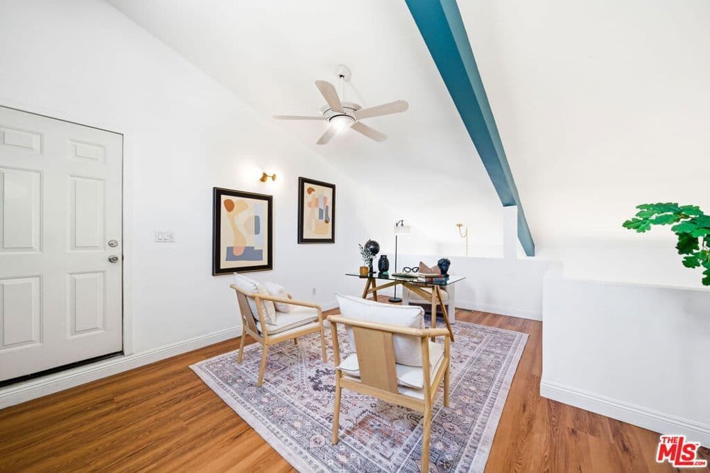 Residential in Los Angeles — Photos 23