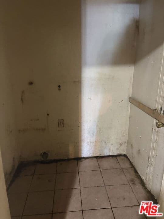 ResidentialIncome in Los Angeles — Photos 13