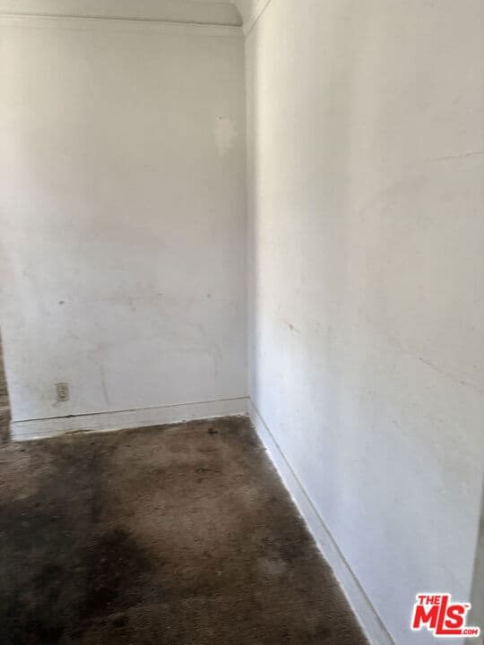 ResidentialIncome in Los Angeles — Photos 19