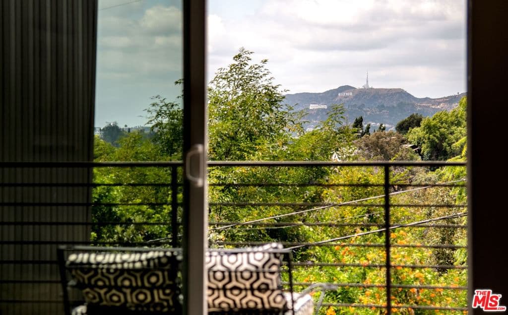Residential in Los Angeles — Photos 19