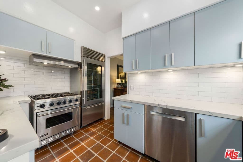 ResidentialIncome in Los Angeles — Photos 13